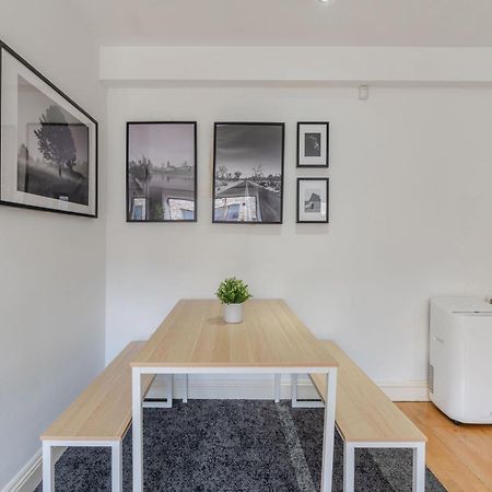 London Waterloo Apartment With Large Private Terrace - View Of The London Eye - 1 Bedroom 1 Bath Extérieur photo